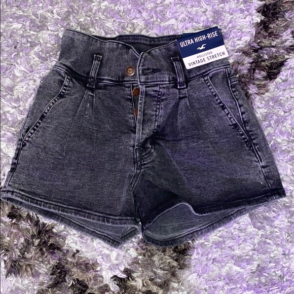 hollister ultra high rise shorts